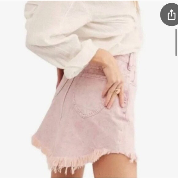 We The Free Women's Purple Acid Wash Denim Fringe Hem Jean Skirt Sz 24 Mini - Picture 4 of 12